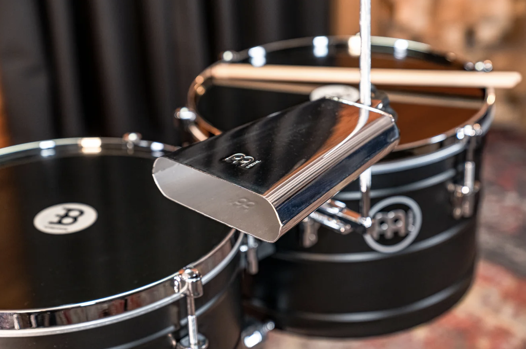 CENCERRO MEINL, PARA TIMBALES, SERIE SALSA, MEDIDA 7 1/2, COLOR CROMADO.