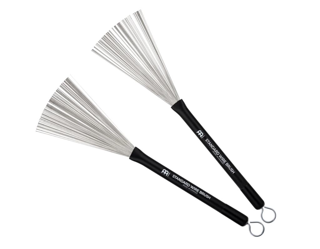 PAR DE ESCOBILLAS PROFESIONALES MEINL, CERDAS DURAS, MANGO COLOR NEGRO.