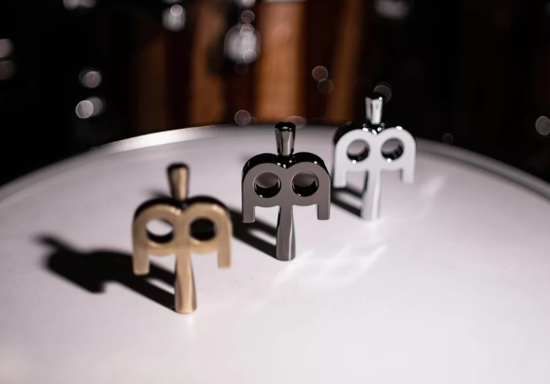 LLAVE MEINL, PARA AFINAR TAMBORES DE BATERIA, CON LOGO DE MEINL