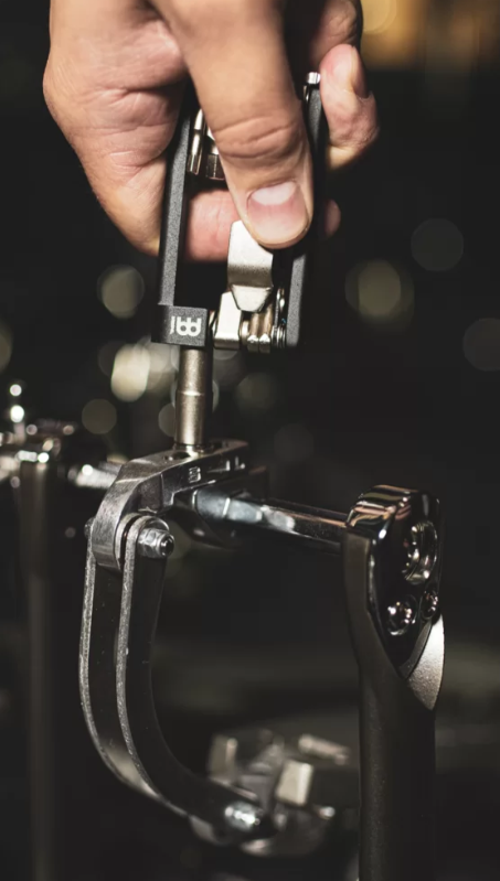 MULTI HERRAMIENTAS DE BOLSILLO MEINL, VARIAS MEDIDAS DE LLAVES ALLEN, PARA VARIOS INSTRUMENTOS MUSICALES. METAL, COLOR NEGRO.