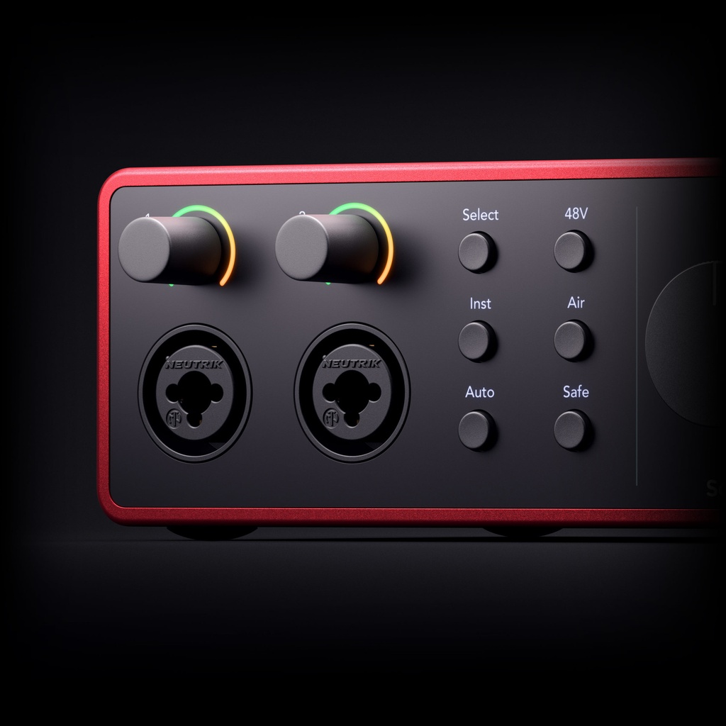 INTERFACE DE AUDIO FOCUSRITE, SERIE 4i4 G4, 2 IN XLR/TS, 2 IN TS, 4 OUT TS, 2 MODOS AIR, AUTO GAIN, COLOR ROJO.