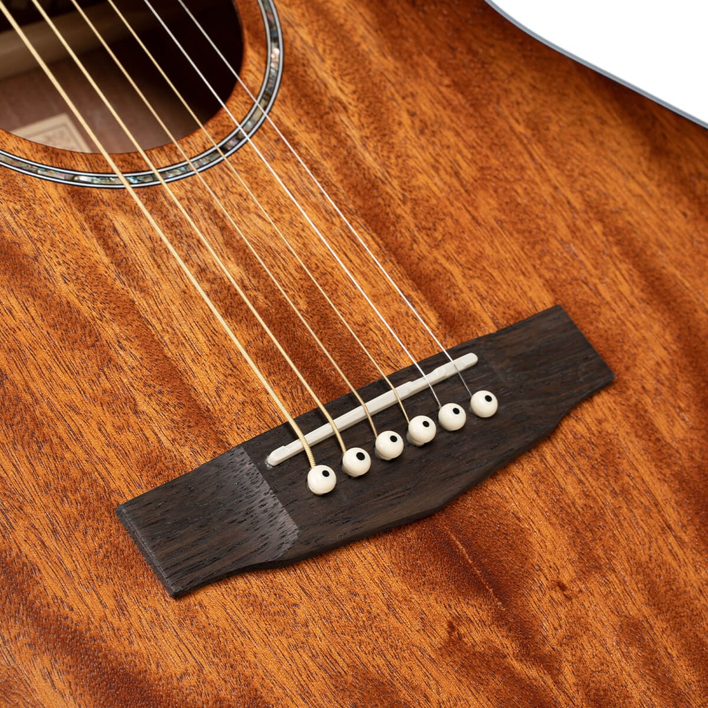 GUITARRA ELECTROACUSTICA CORT,