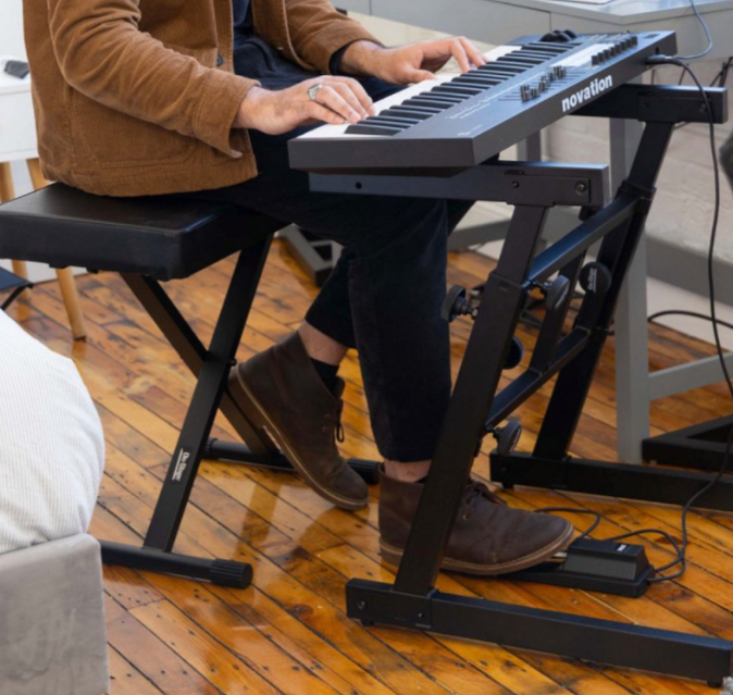 PEDAL DE SOSTENIDO PARA TECLADO ON-STAGE, CON INTERRUPTOR DE POLARIDAD