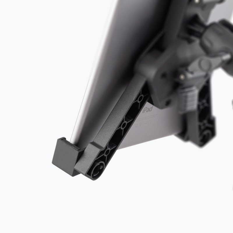 SOPORTE UNIVERSAL ON-STAGE, PARA TABLET O IPAD, COLOR NEGRO.