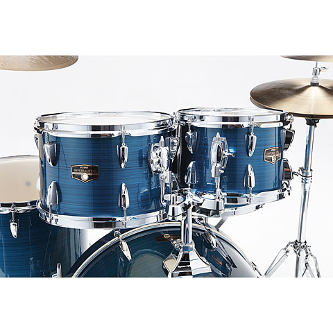 BATERIA ACUSTICA TAMA, SERIE RHYTHM MATE, 5PCS, HAIRLINE BLUE (HLB), ARO CROMADO, INCLUYE PEDESTALES, PLATILLOS Y BANCO