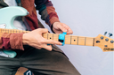 FRETWRAP GUITTO, SM, ELIMINADOR DE ARMONICOS, PARA GUITARRA O BAJO, COLOR CELESTE,