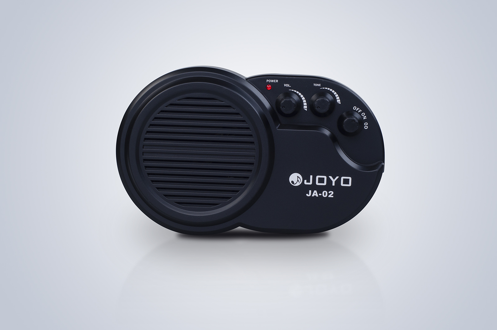 MINI AMPLIFICADOR JOYO, PARA GUITARRA, COLOR NEGRO