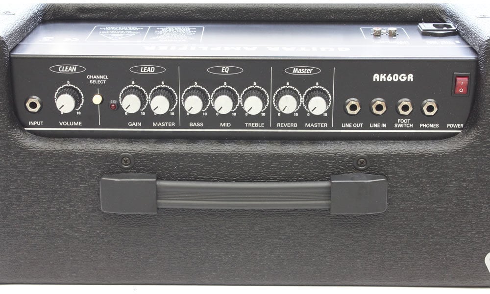 AMPLIFICADOR PARA GUITARRA SOUNDKING, 1x12" 60WATTS, ECUALIZADOR, CLEAN/OVER, REVERB, LINE IN/OUT, FOOT SWITCH (NO INCLUIDO)