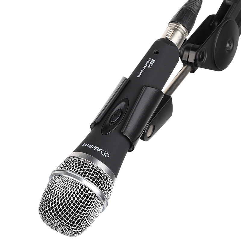 MICROFONO DINAMICO ALCTRON, PARA USO EN VIVO, CON INTERRUPTOR DE ENCENDIDO, HIPERCARDIOIDE, 50 Hz-15 kHz