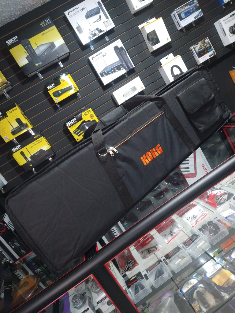 FUNDA PARA TECLADO KORG TR76, ENGUATADO, COLOR NEGRO