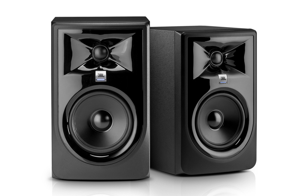 MONITOR DE STUDIO JBL, 5" (PAR), BIDIRECCIONAL, 82 VATIOS, 108dB/SPL MAX, 43 Hz – 24 kHz
