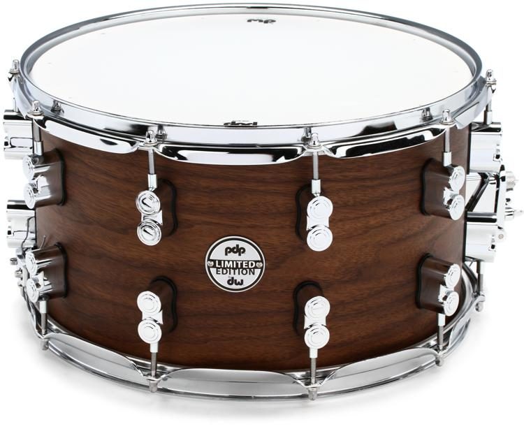 REDOBLANTE PDP, CONCEPT LIMITED EDITION, MEDIDAS 14 X 8, 20 CAPAS, MADERA MAPLE/NOGAL, COLOR WALNUT