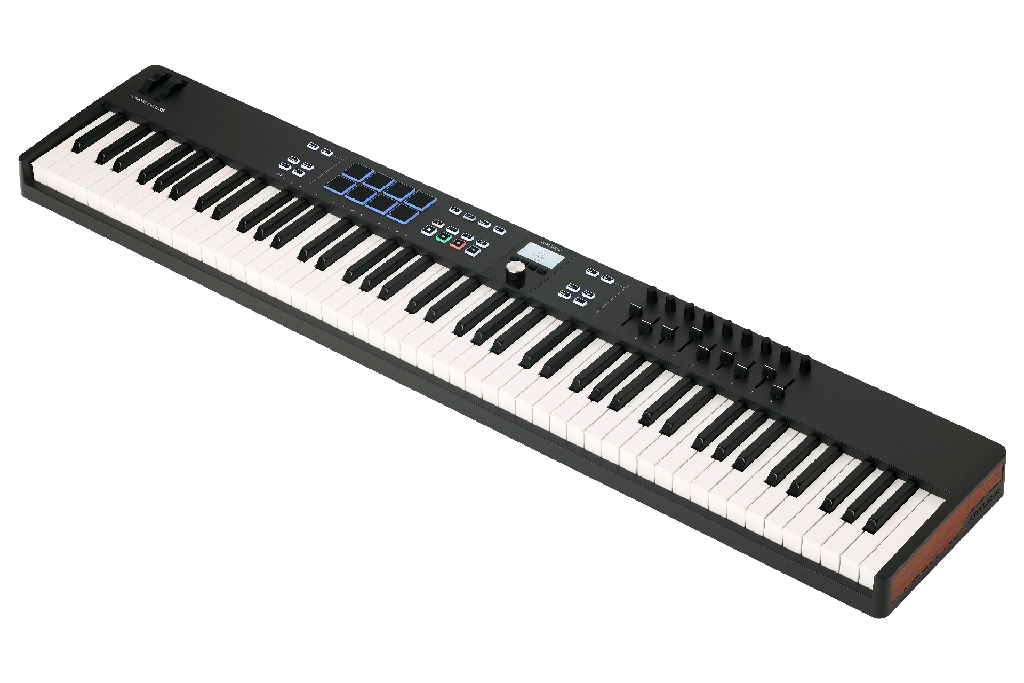 CONTROLADOR MIDI UNIVERSAL, ARTURIA, KEYLAB ESSENTIAL MK3 BK EDITION, 88 TECLAS, COLOR NEGRO.